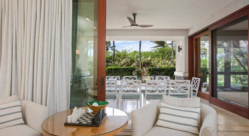 Photo of Others in Montage Kapalua Bay