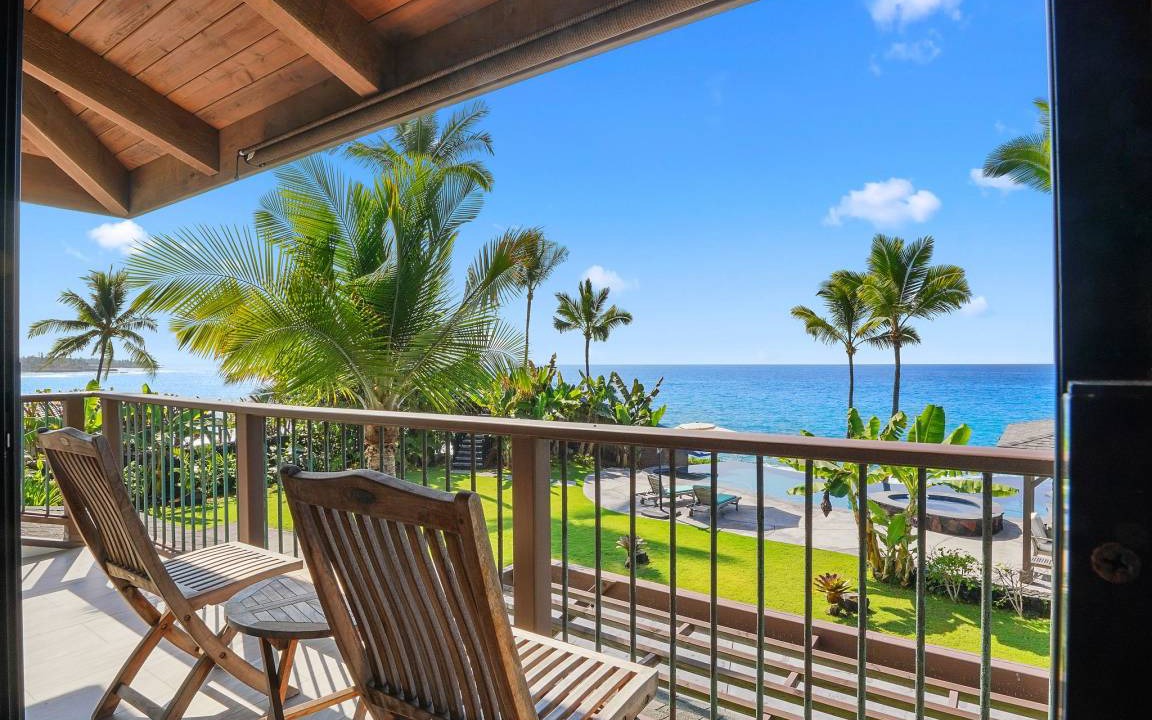 Photo of Patio Balcony in Kahaluu Bay