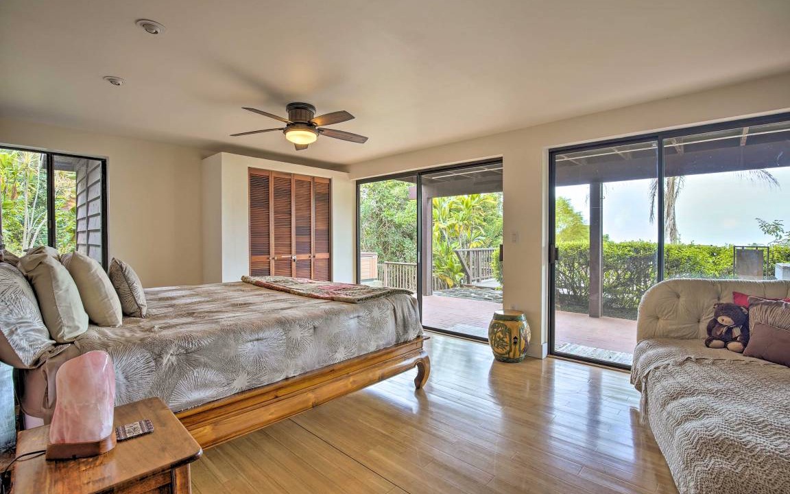 Photo of Livingroom in Kona Palisades