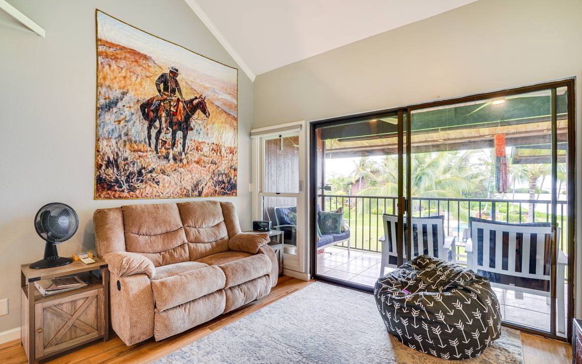 Photo of Livingroom in Kaunakakai