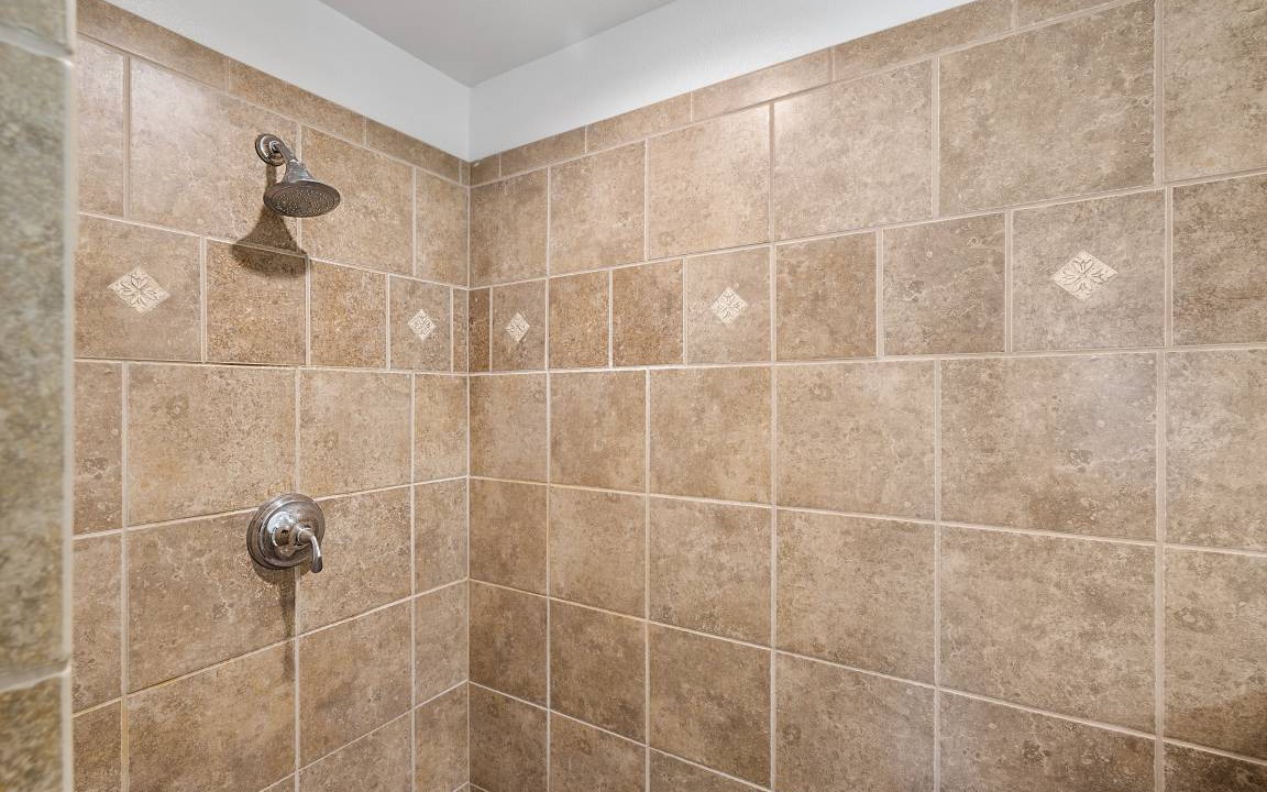 Photo of Bathroom in Kulalani