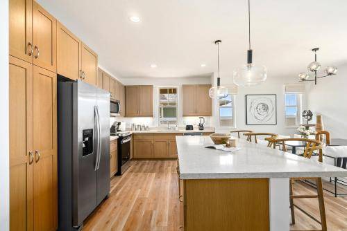Photo of Kitchen in Makaha Valley