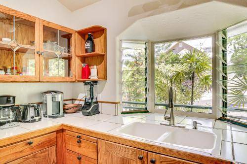 Photo of Kitchen in Kona Paradise
