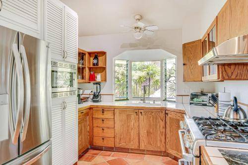 Photo of Kitchen in Kona Paradise