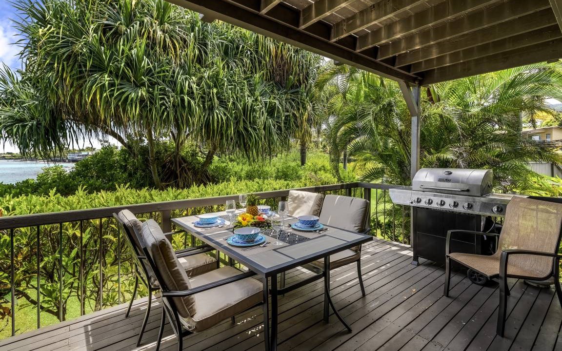 Photo of Patio Balcony in Kahaluu Bay