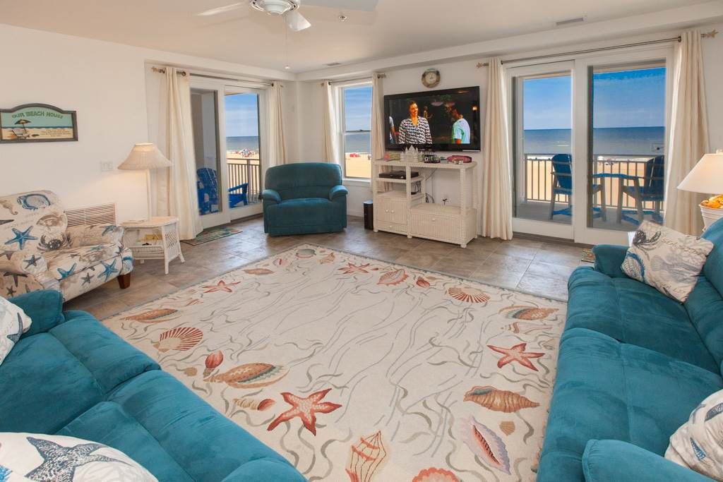 Photo of Livingroom in Sandbridge