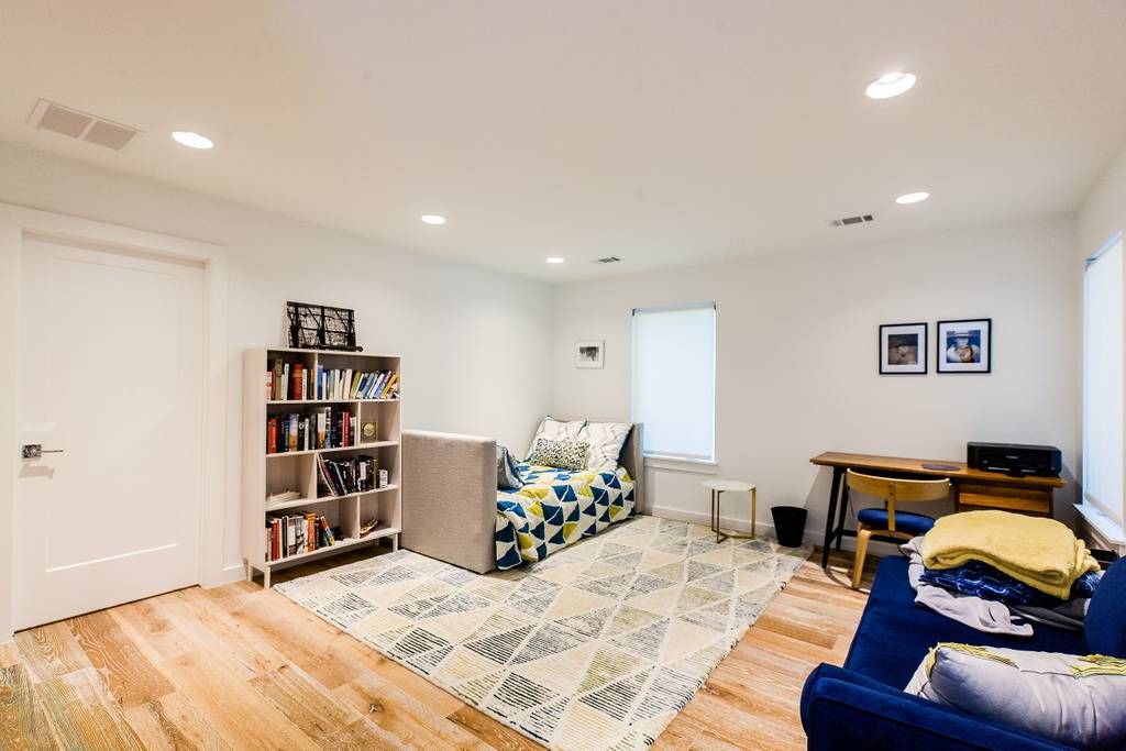 Photo of Livingroom in Dawson