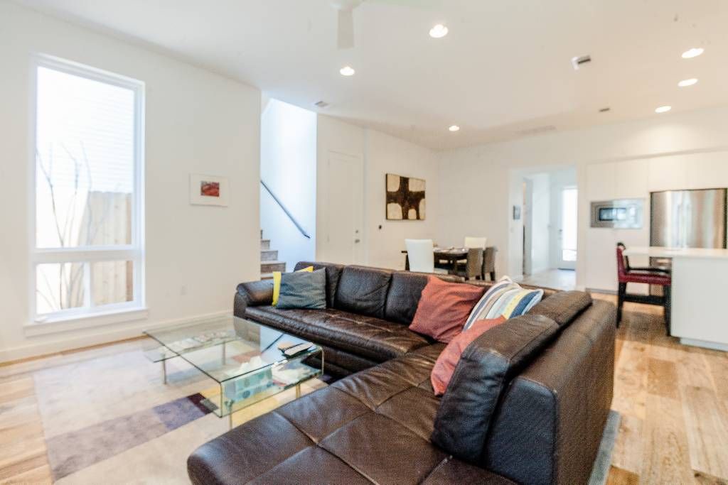 Photo of Livingroom in Dawson