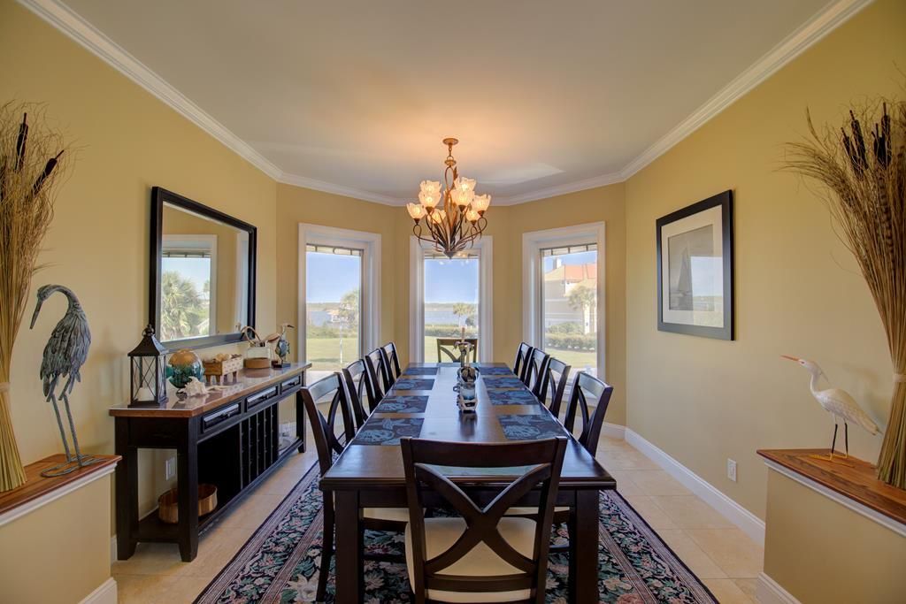 Photo of Livingroom in Cape Island