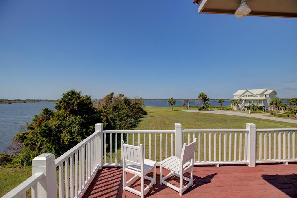 Photo of Patio Balcony in Cape Island