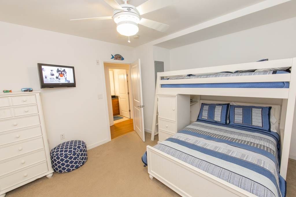 Photo of Bedroom in Sandbridge