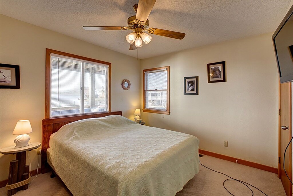 Photo of Bedroom in Brigands' Bay