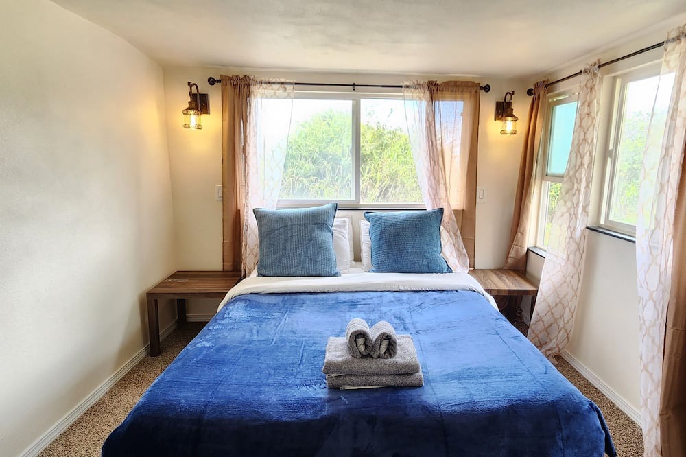 Photo of Bedroom in Papaaloa
