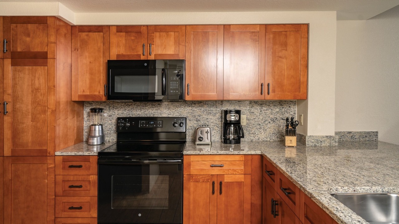 Photo of Kitchen in Kahaluu-Keauhou