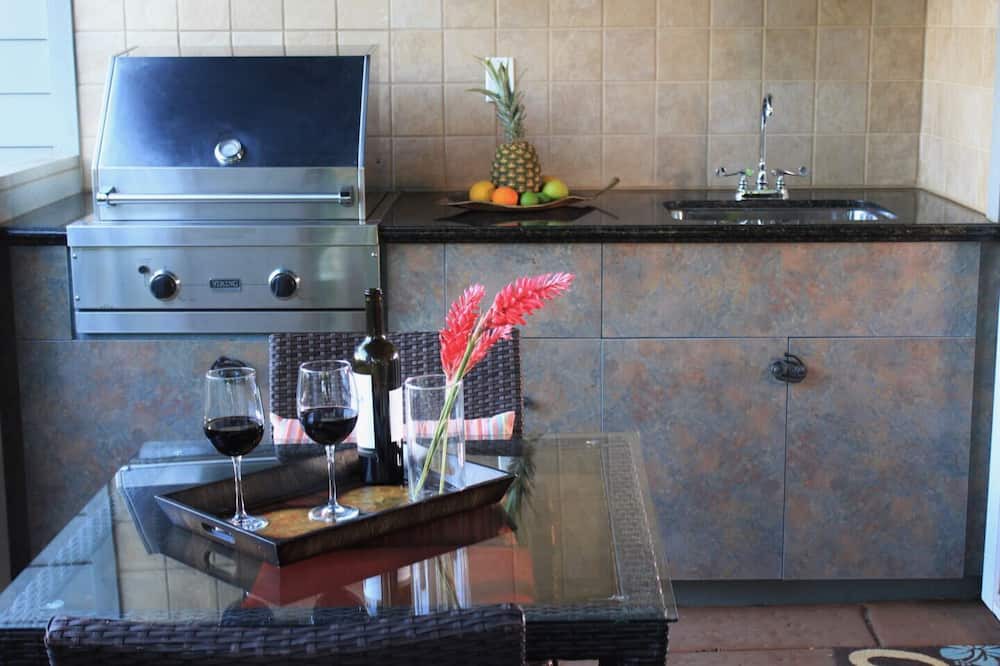 Photo of Kitchen in Kulalani