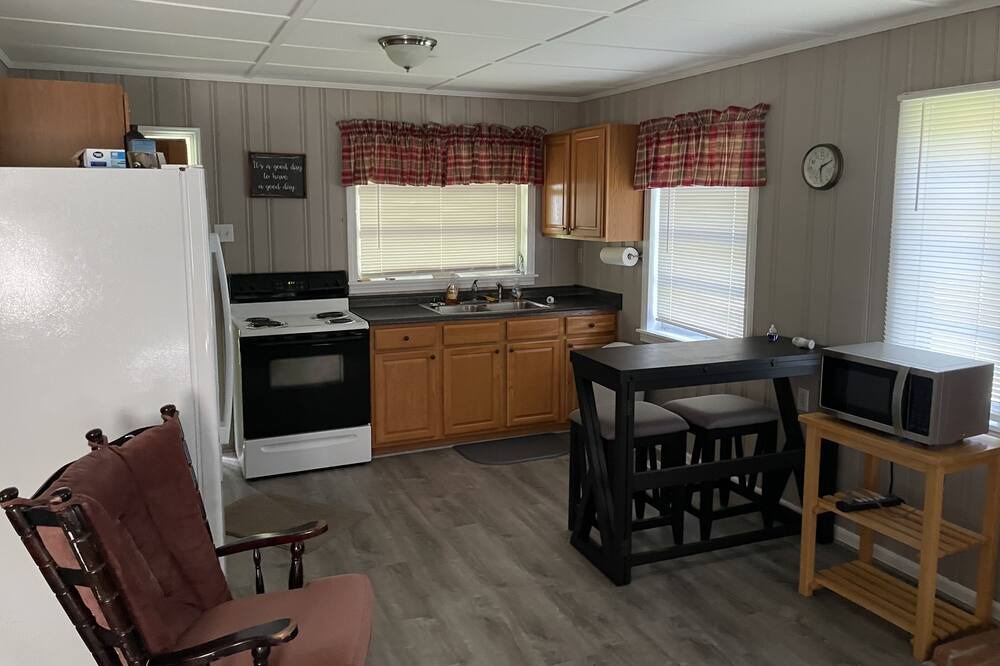 Photo of Kitchen in Tamassee