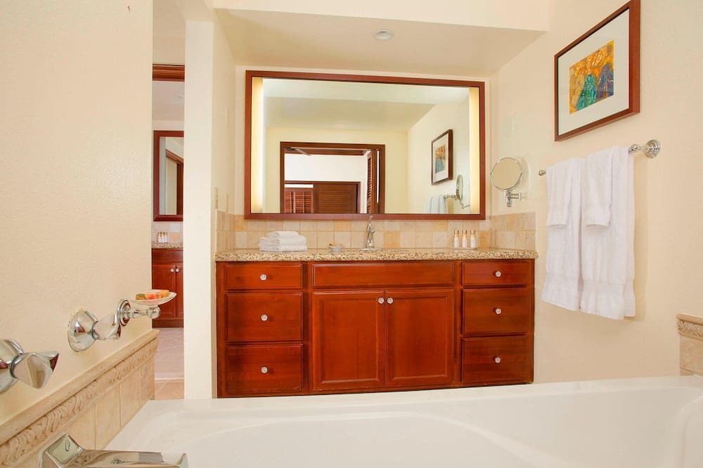 Photo of Bathroom in Ko Olina