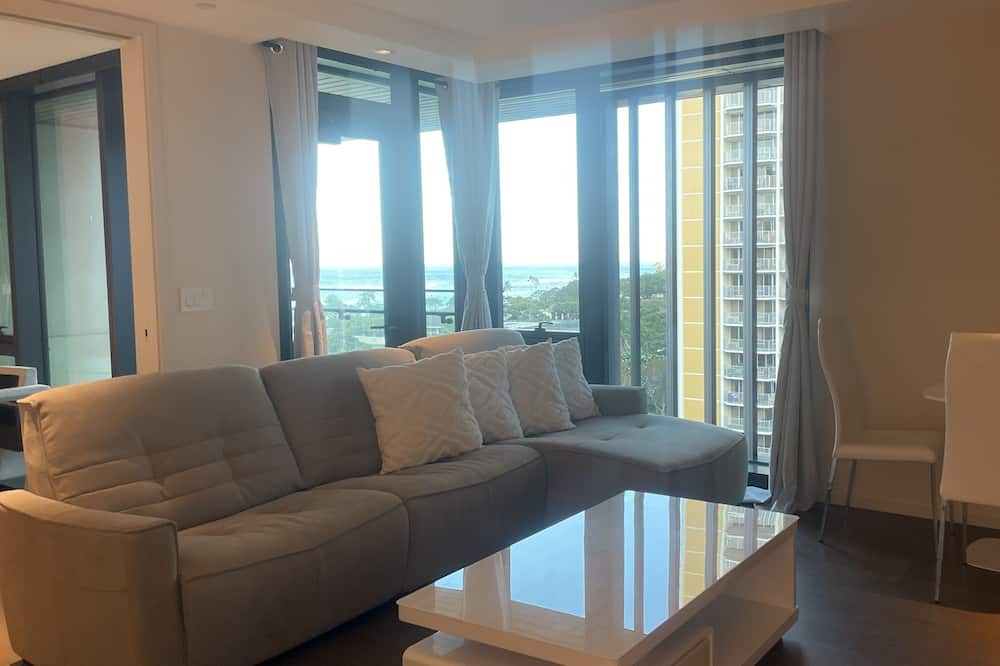 Photo of Livingroom in Ala Moana