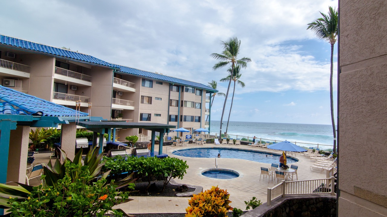 Photo of Others in Historic Kailua Village