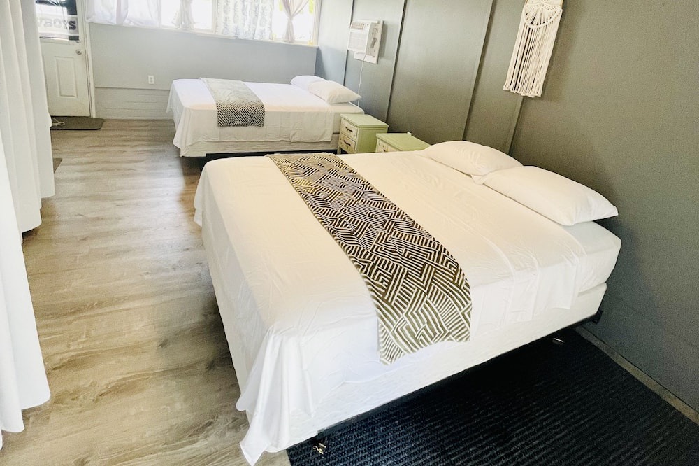 Photo of Bedroom in Ka'a'awa