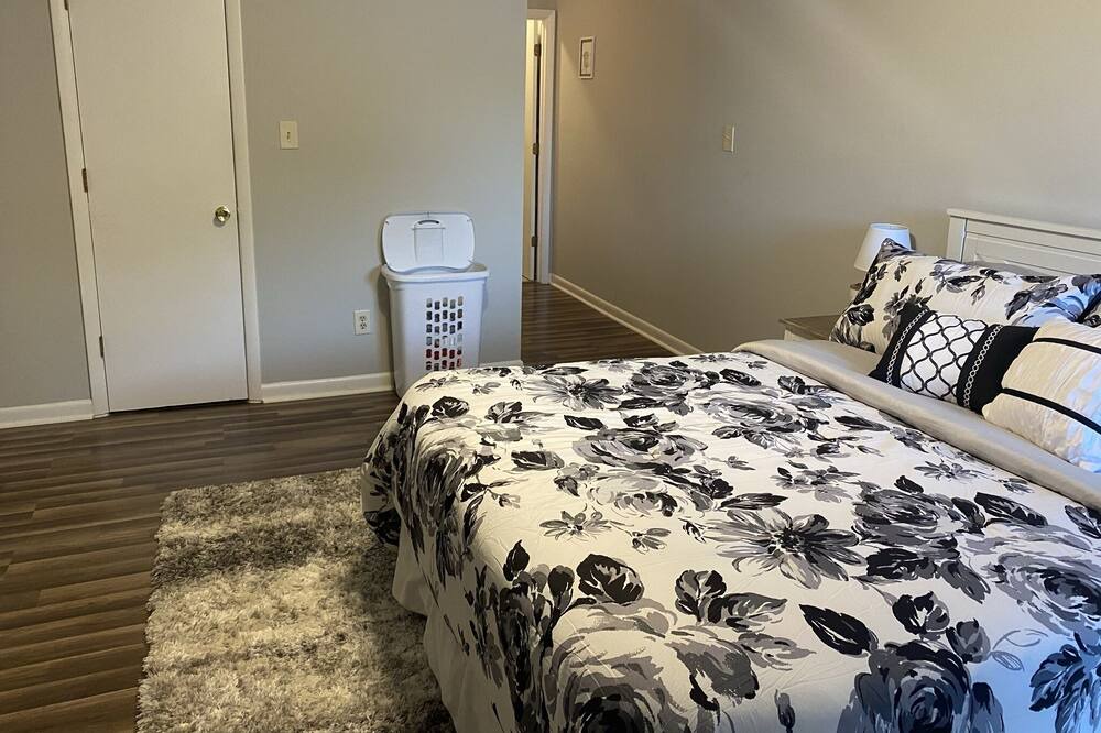 Photo of Bedroom in Fayetteville