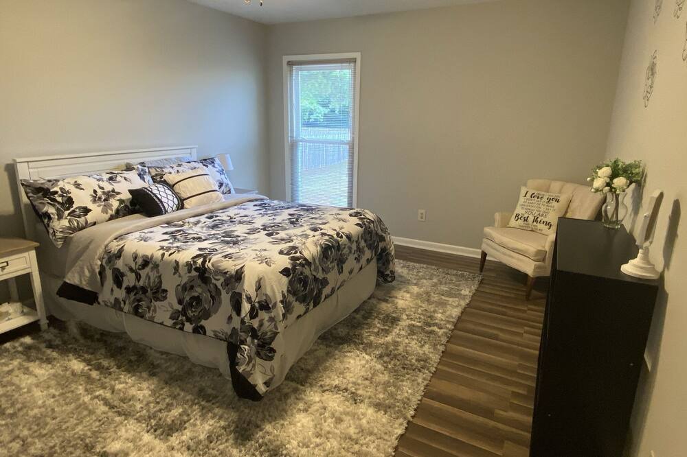 Photo of Bedroom in Fayetteville