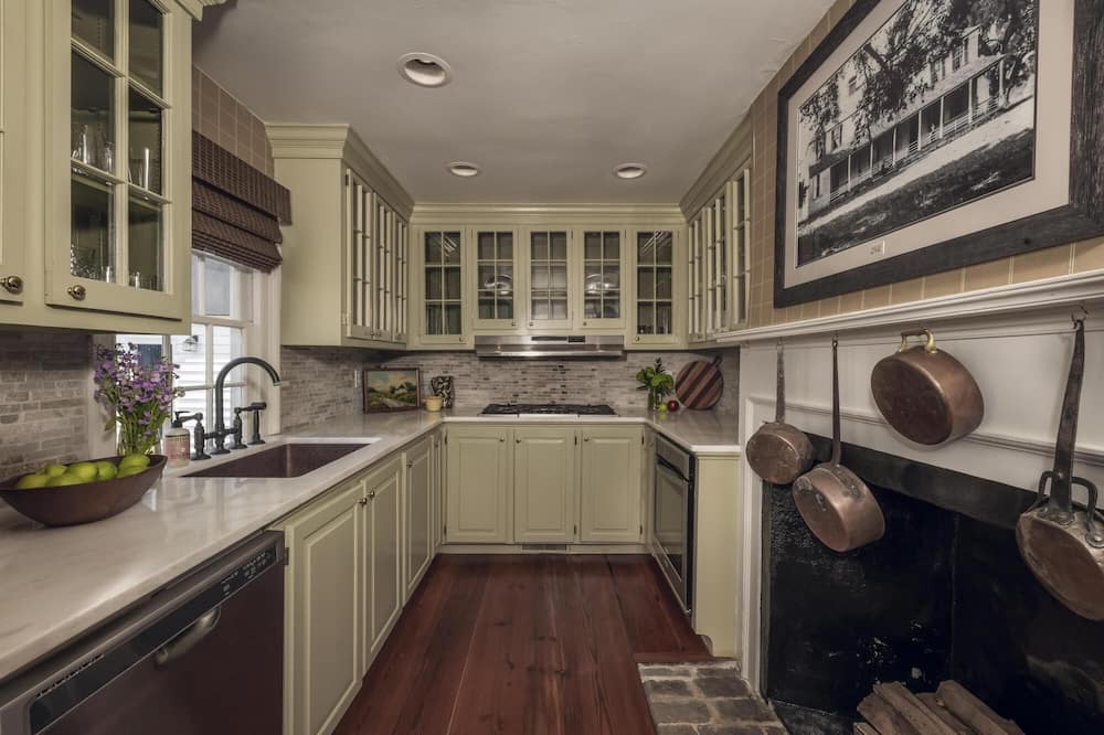 Photo of Kitchen in Huger