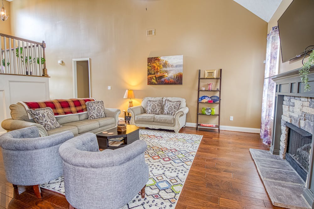 Photo of Livingroom in Bath