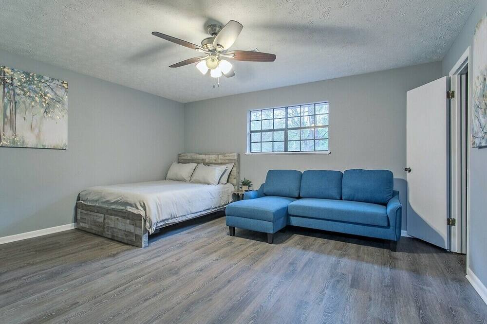 Photo of Bedroom in Warner Robins