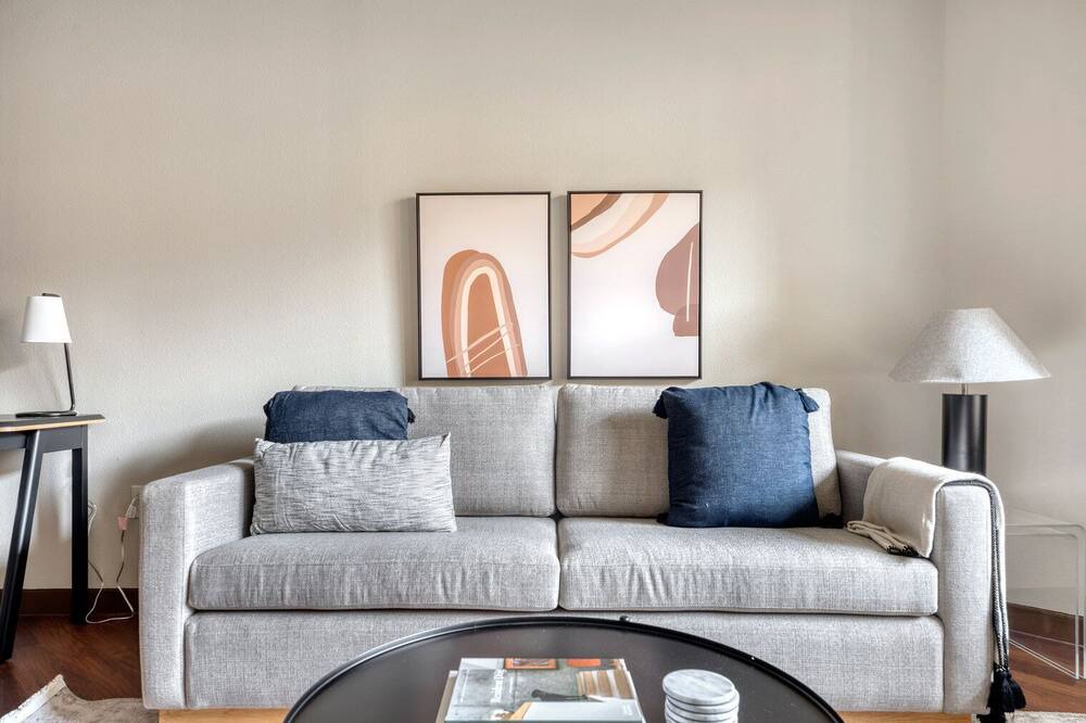 Photo of Livingroom in Dawson