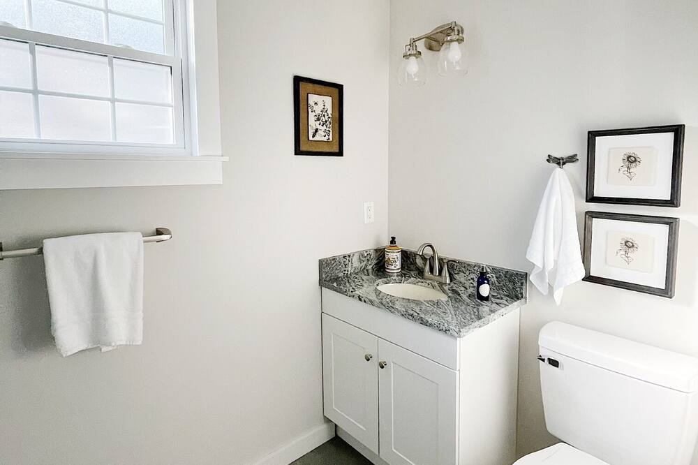 Photo of Bathroom in Westminster