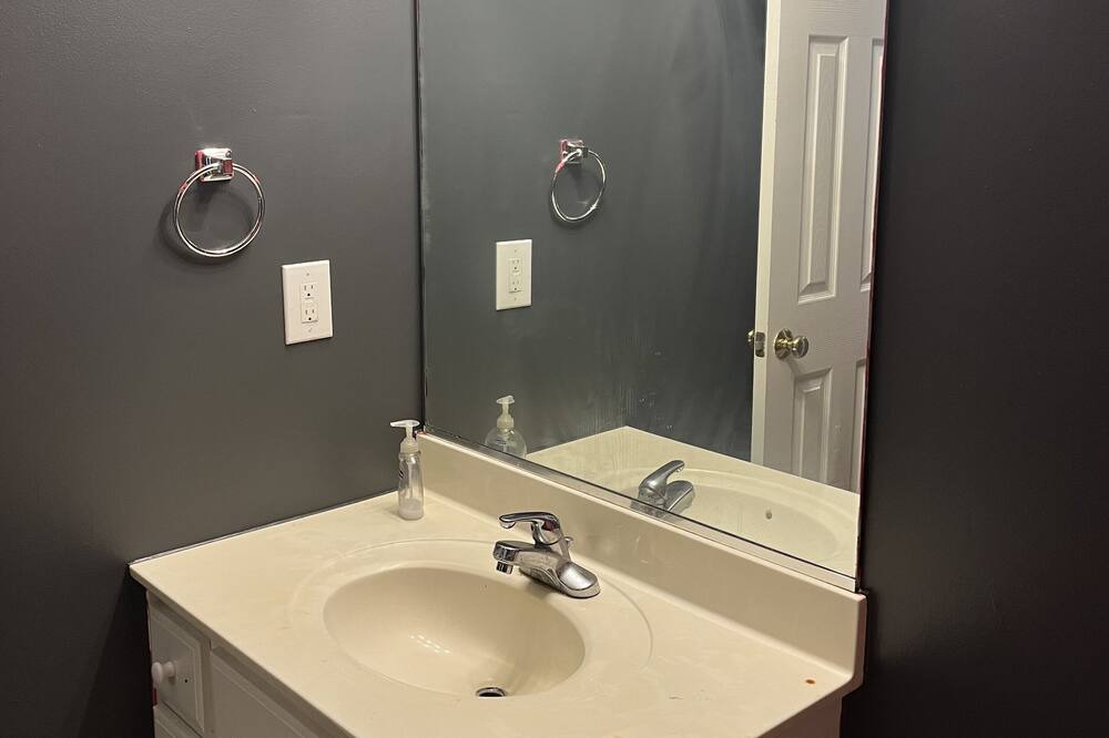 Photo of Bathroom in Graham