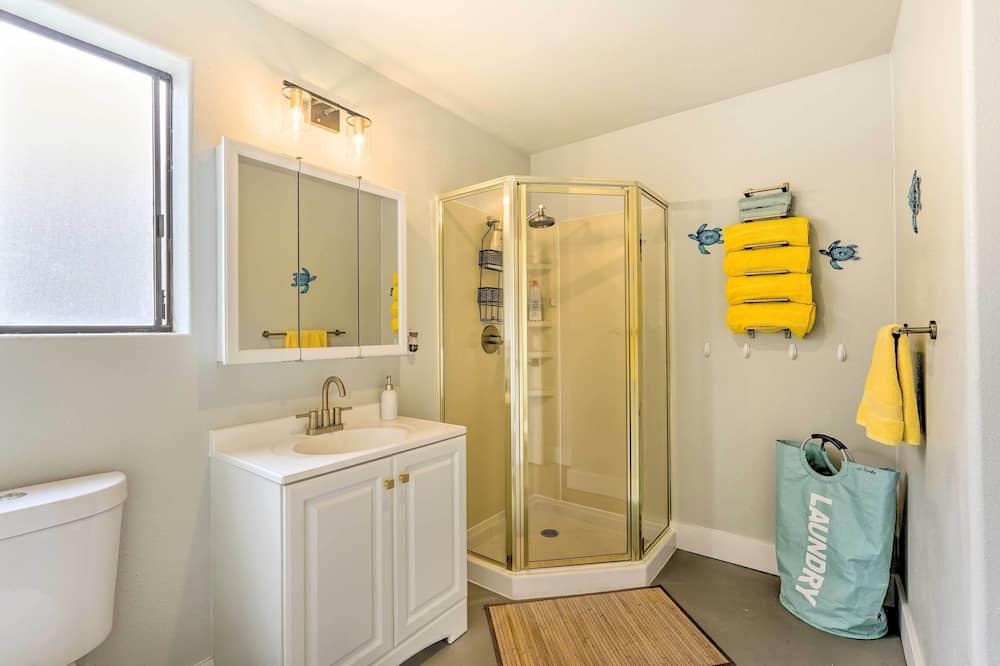 Photo of Bathroom in Ocean View