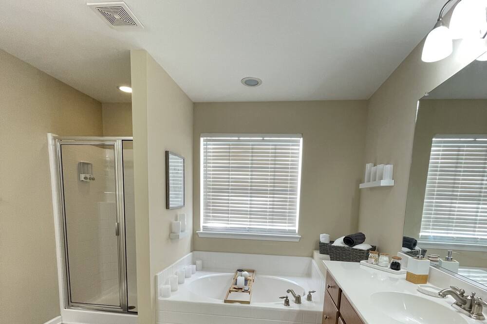 Photo of Bathroom in Ladson
