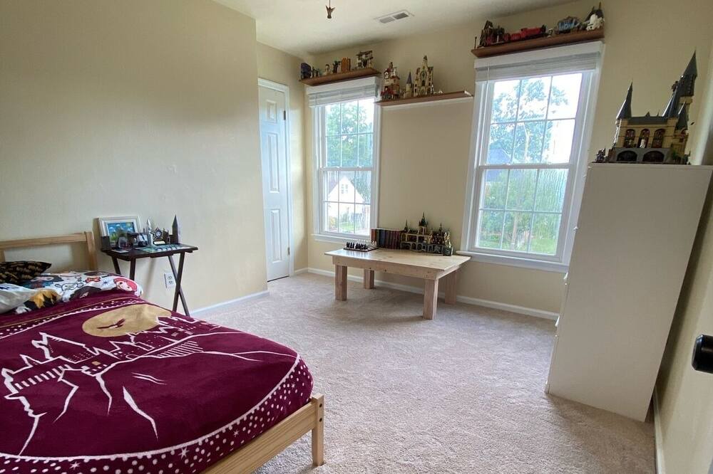 Photo of Bedroom in Western Branch North