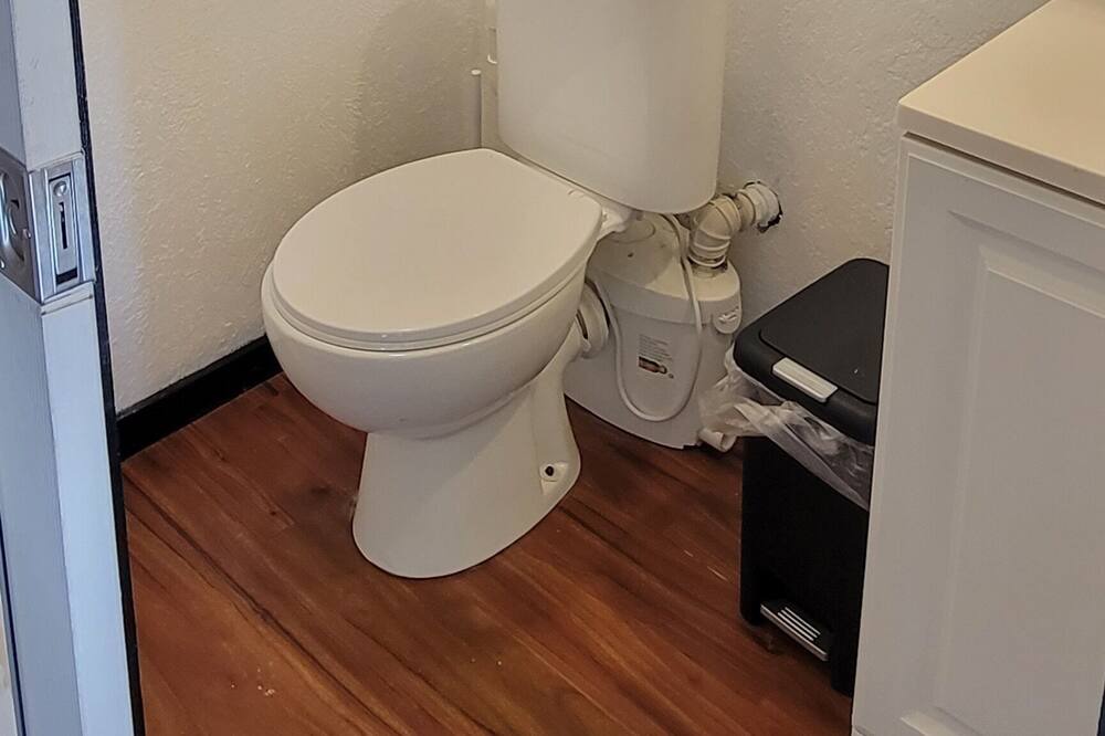 Photo of Bathroom in Kapoho