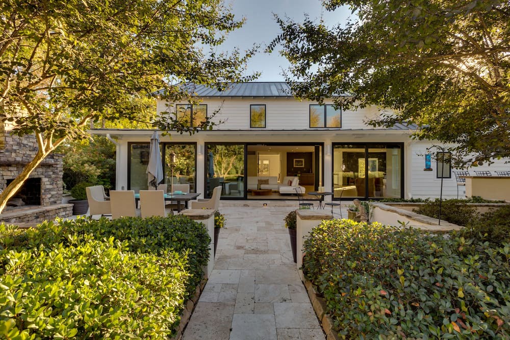 Photo of Outdoor in Matthews