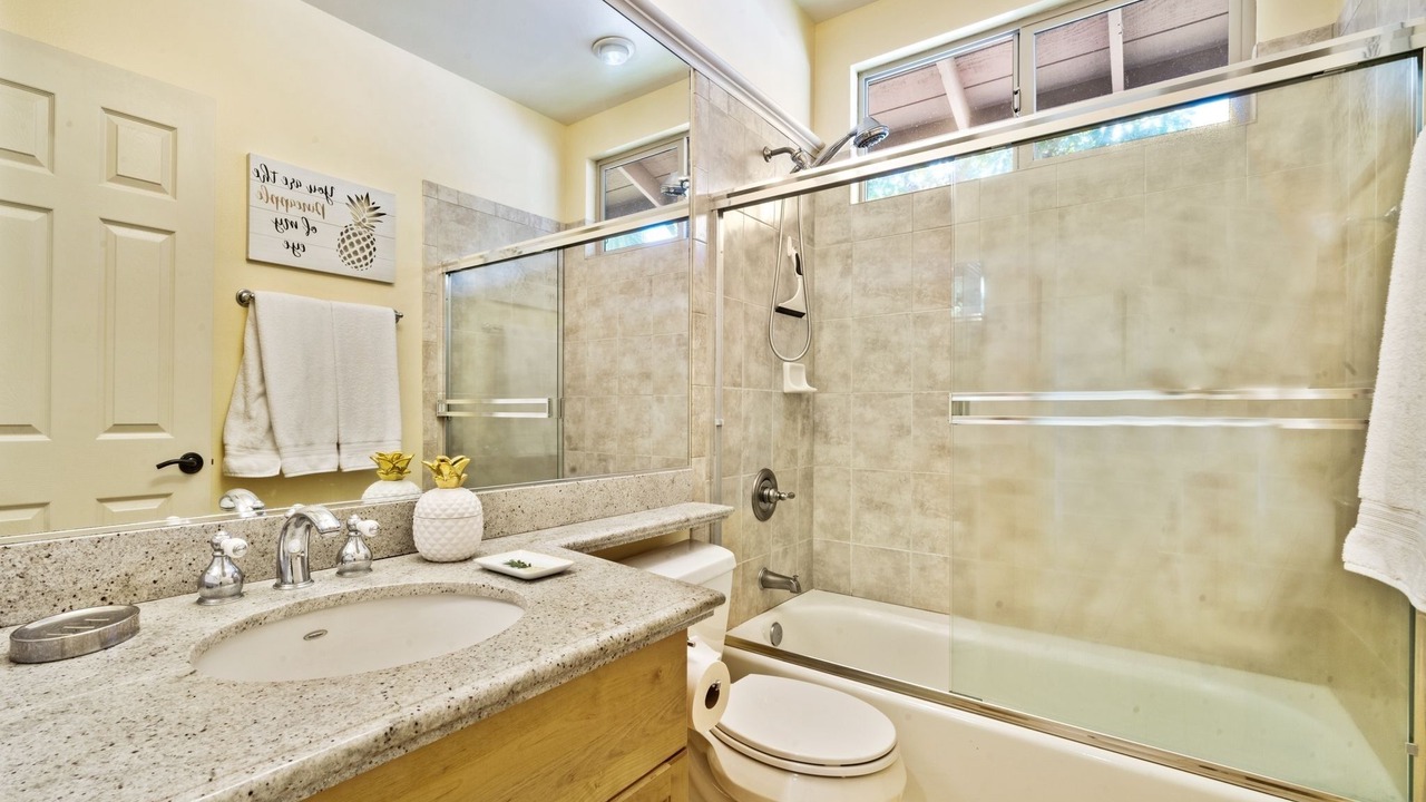 Photo of Bathroom in Kamuela