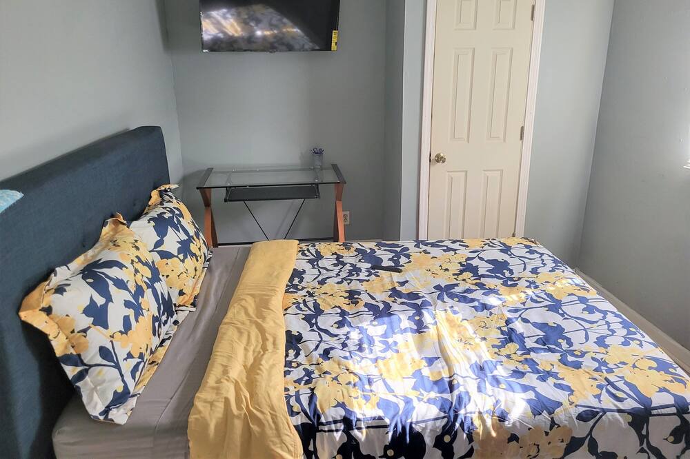 Photo of Bedroom in Paw Creek
