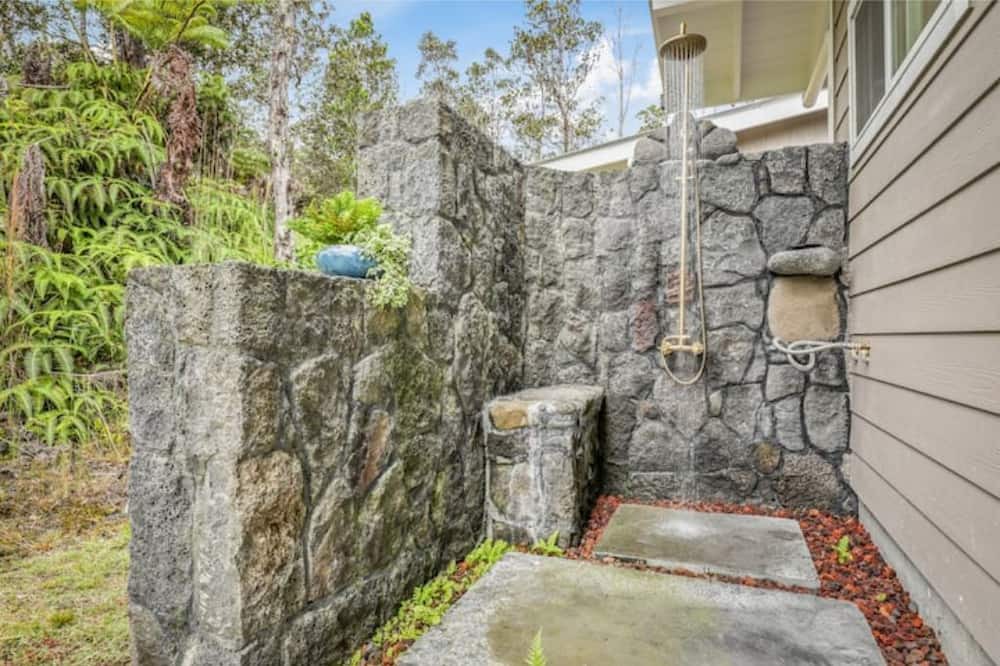Photo of Outdoor in Royal Hawaiian Estates