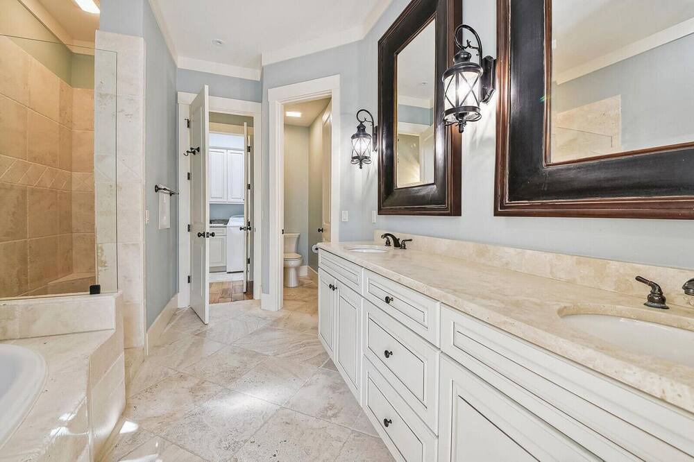 Photo of Bathroom in Palmetto Dunes