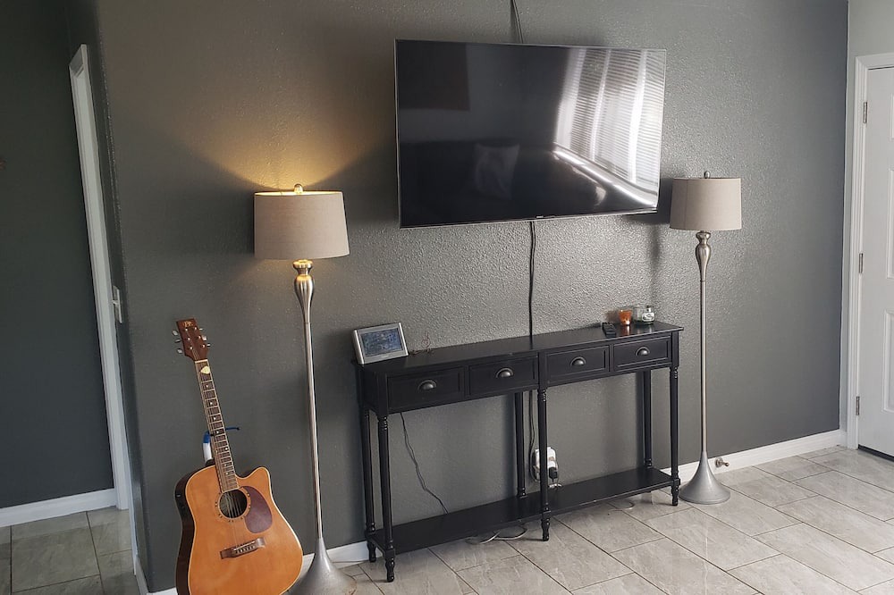 Photo of Bedroom in Kapoho