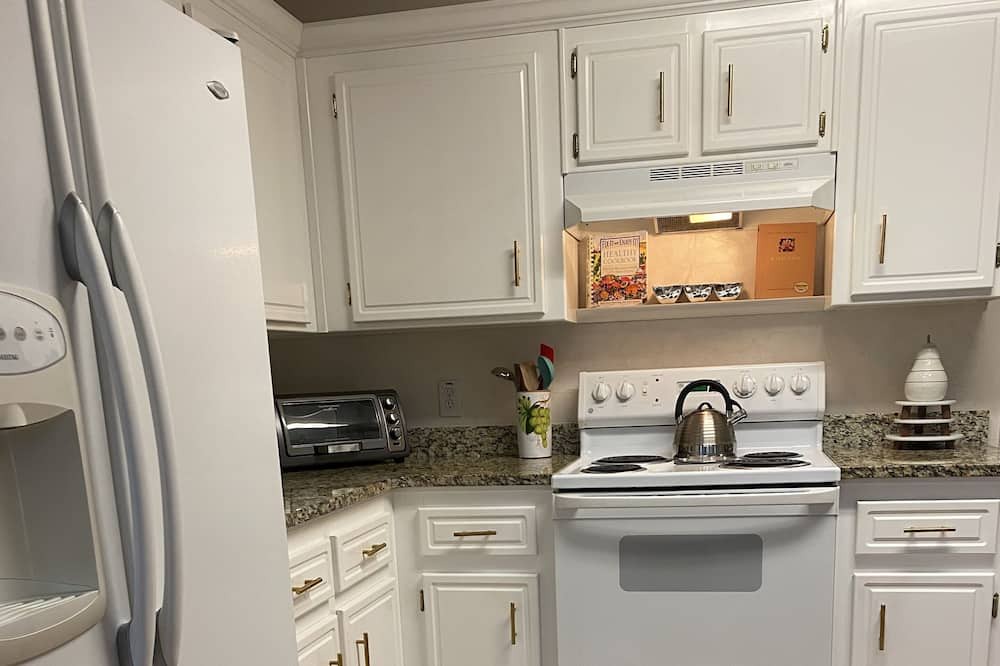Photo of Kitchen in Ball Ground