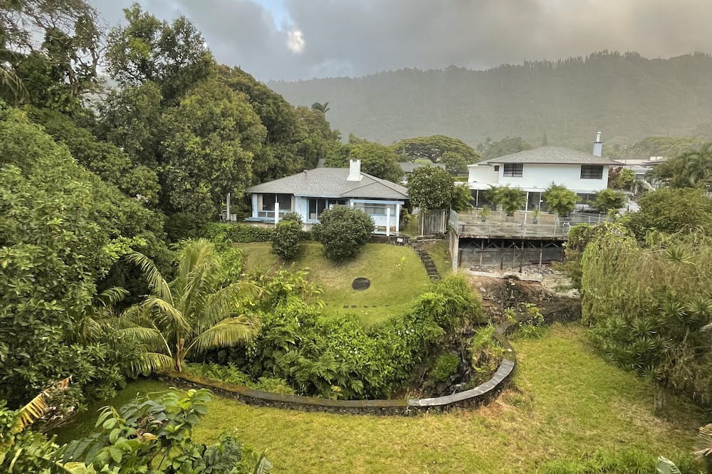 Photo of Outdoor in Nuuanu - Punchbowl