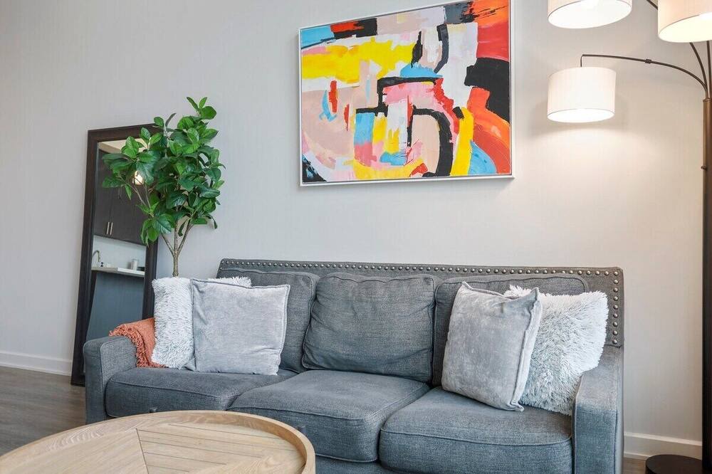 Photo of Livingroom in McLean