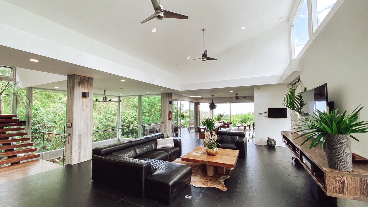 Photo of Livingroom in Downtown Honolulu