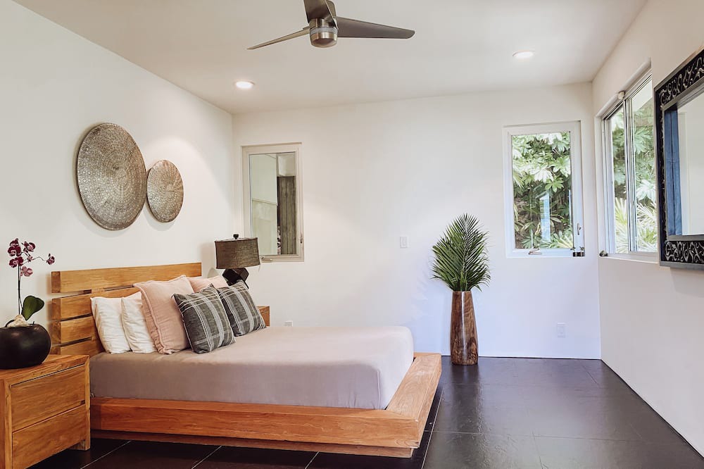 Photo of Bedroom in Downtown Honolulu
