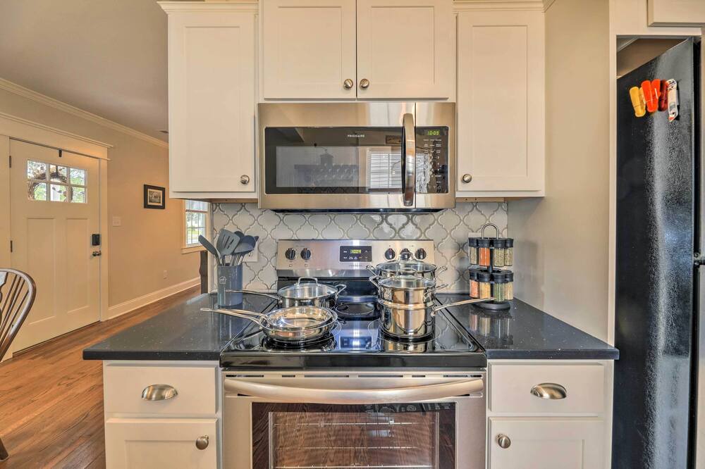 Photo of Kitchen in New Bern