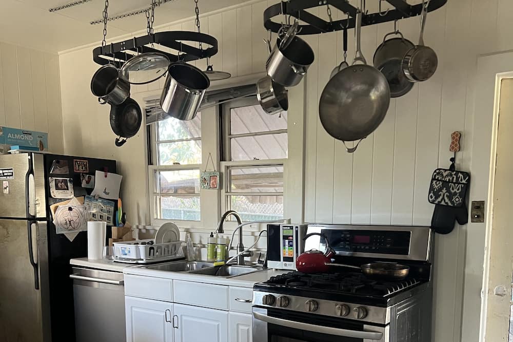 Photo of Kitchen in Diamond Head - Kapahulu - St. Louis