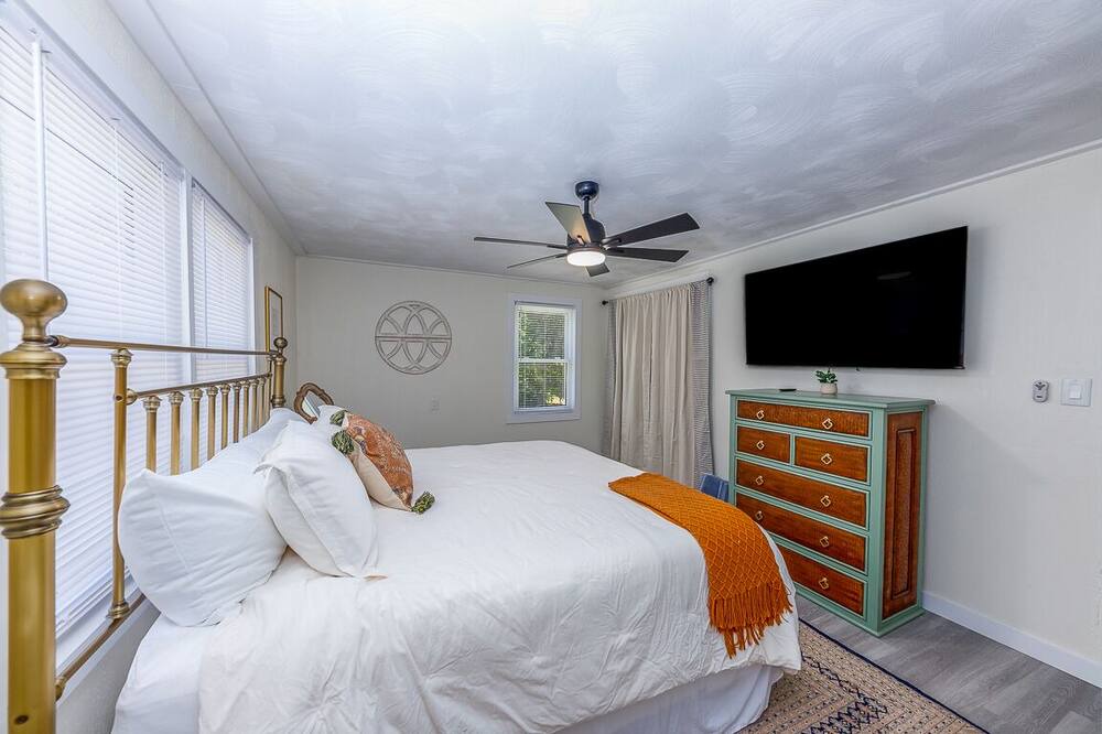 Photo of Bedroom in New Bern